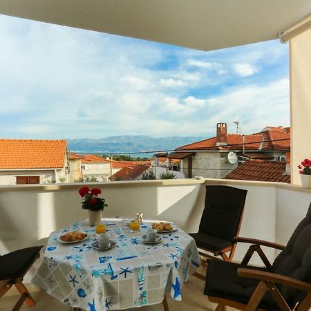Amazing Luxury 4Star Apartment Laura Supetar Buitenkant foto