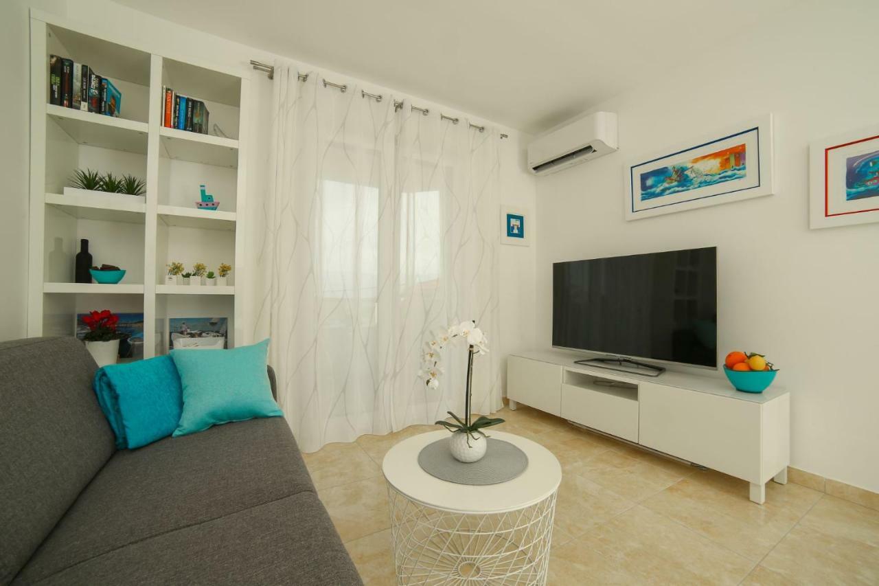Amazing Luxury 4Star Apartment Laura Supetar Buitenkant foto