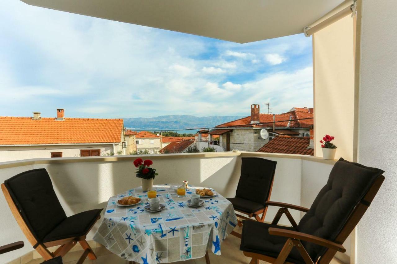 Amazing Luxury 4Star Apartment Laura Supetar Buitenkant foto