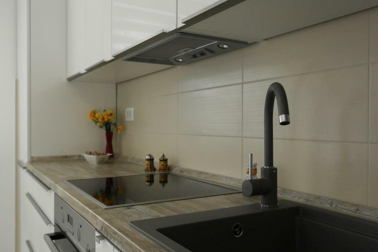 Amazing Luxury 4Star Apartment Laura Supetar Buitenkant foto