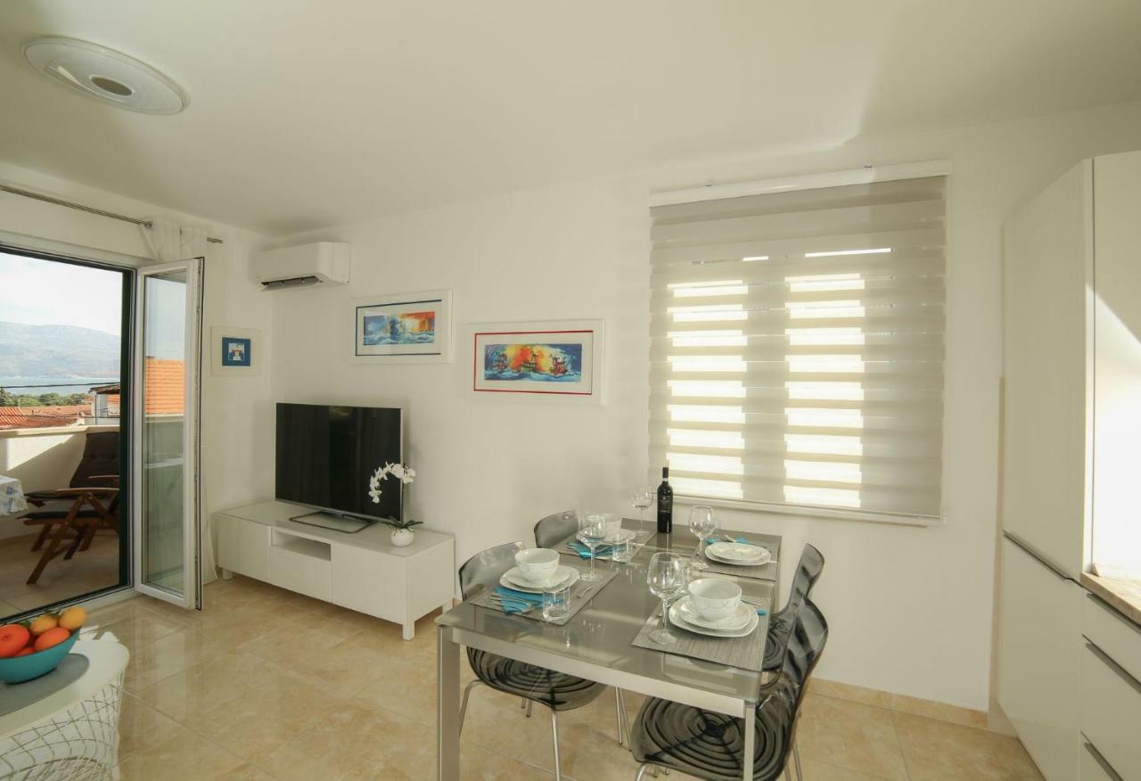 Amazing Luxury 4Star Apartment Laura Supetar Buitenkant foto