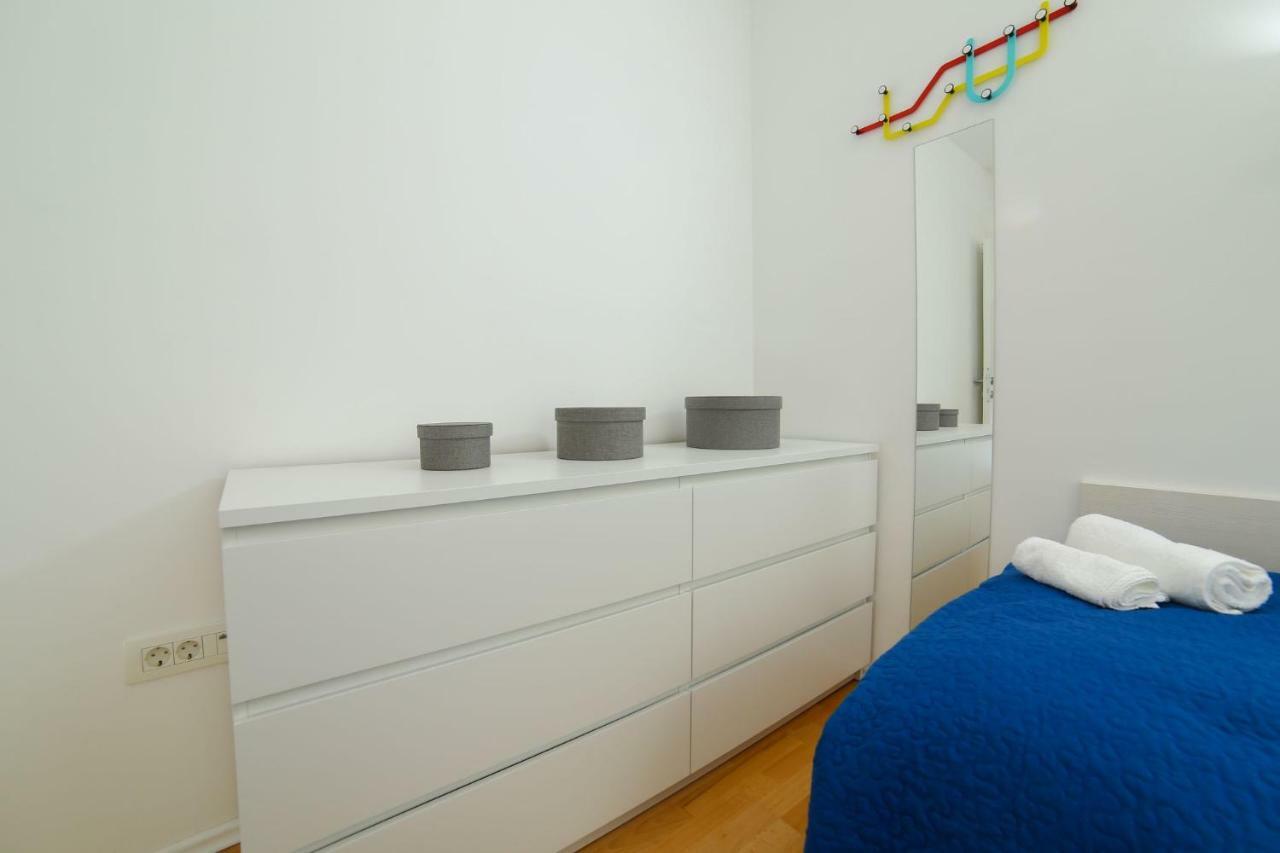 Amazing Luxury 4Star Apartment Laura Supetar Buitenkant foto